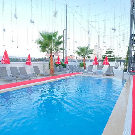 Ξενοδοχείο Black Royal 4*