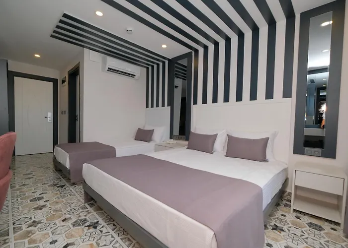 Black Royal Hotel 4*