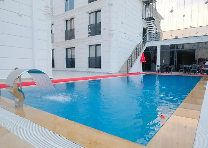 Black Royal 酒店 贝莱克